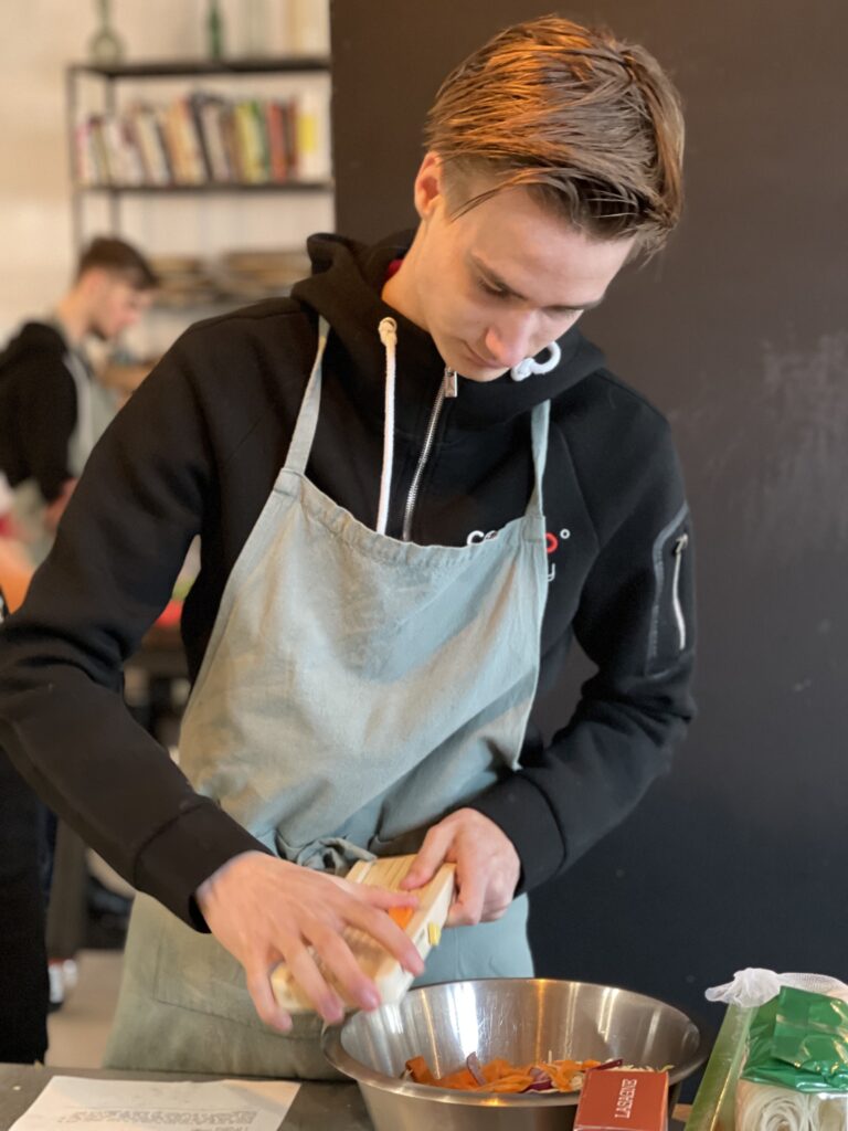 Cosmo studenten leren koken